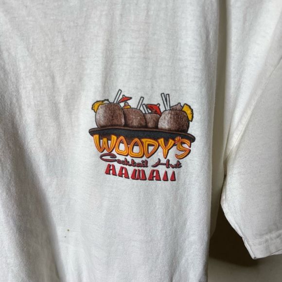VTG Hawaii Woody’s Cocktail Hut T Shirt Large - Picture 4 of 6
